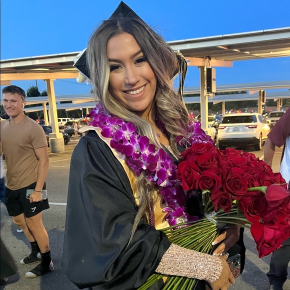 ✨W E L C O M E⚡️ T O ⚡️M Y ⚡️ C L O S E T✨ - Picture 2 of 16